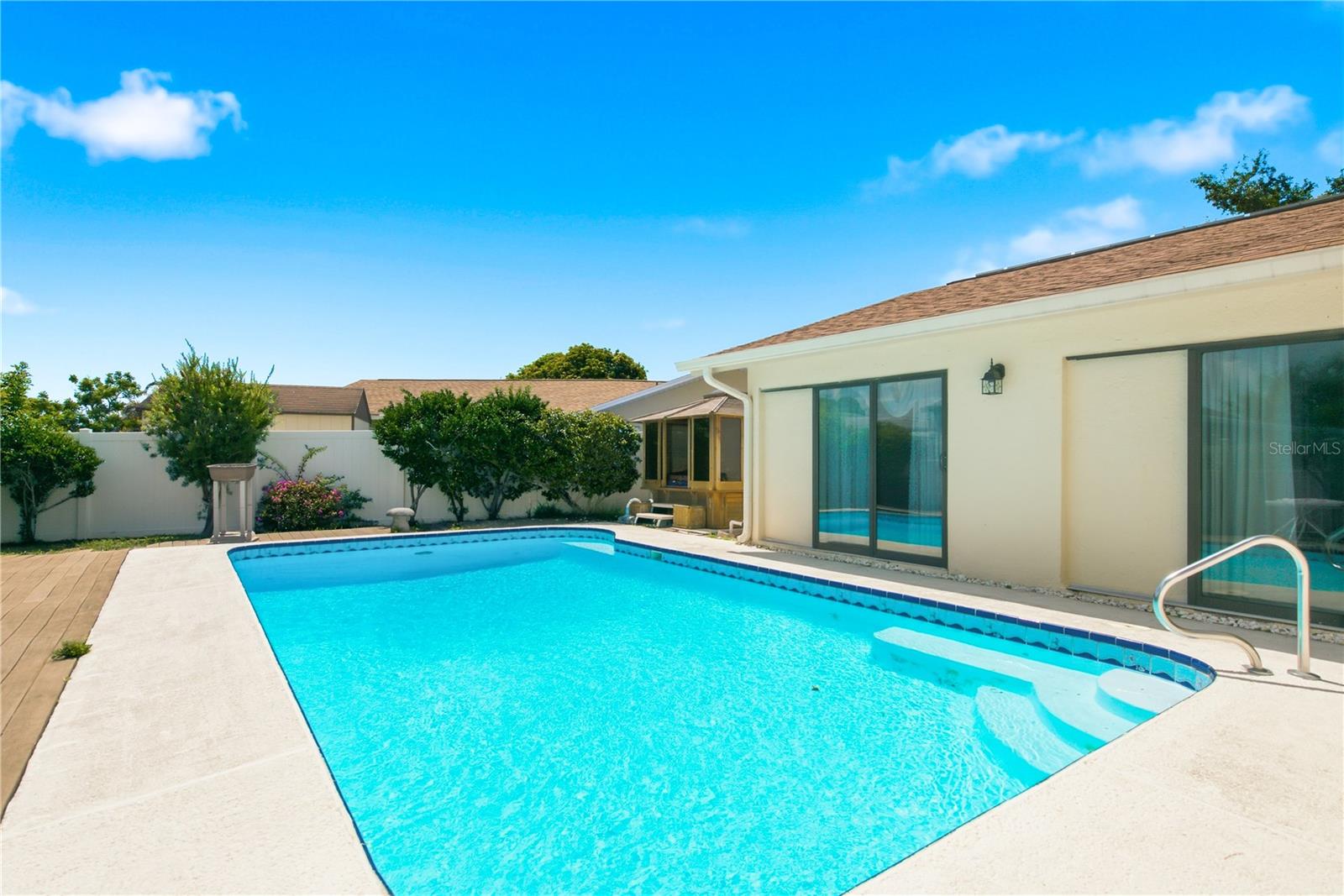 COUNTRY VILLAS-UNIT TWO - Residential