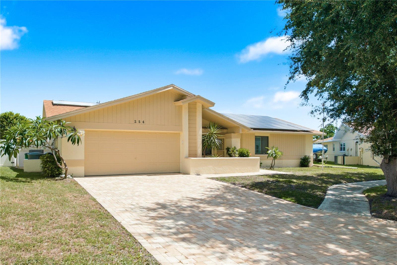 COUNTRY VILLAS-UNIT TWO - Residential