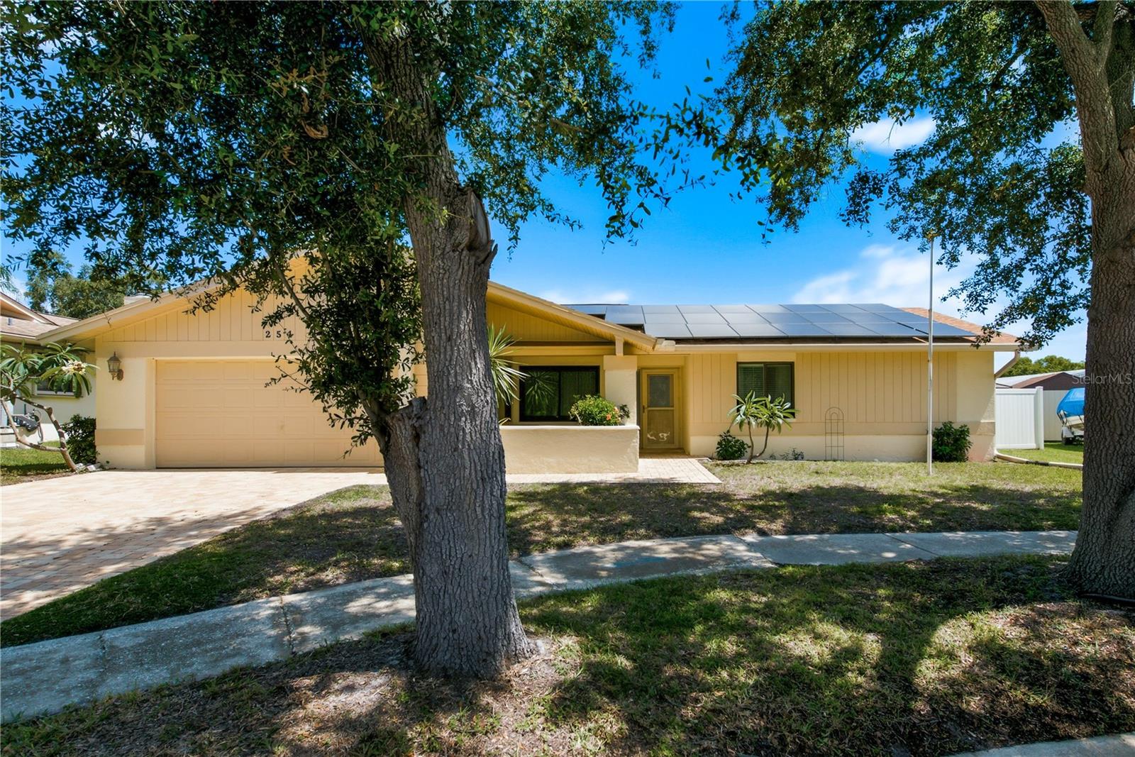 COUNTRY VILLAS-UNIT TWO - Residential