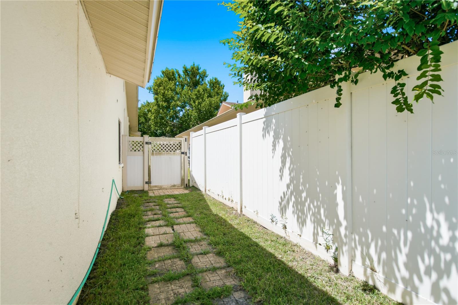 COUNTRY VILLAS-UNIT TWO - Residential