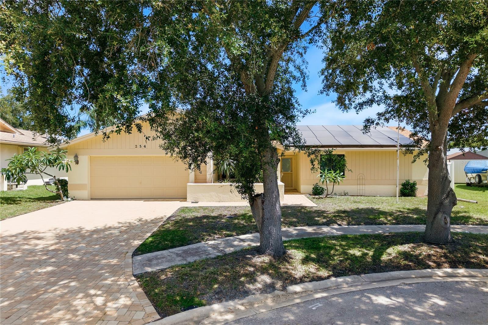 COUNTRY VILLAS-UNIT TWO - Residential