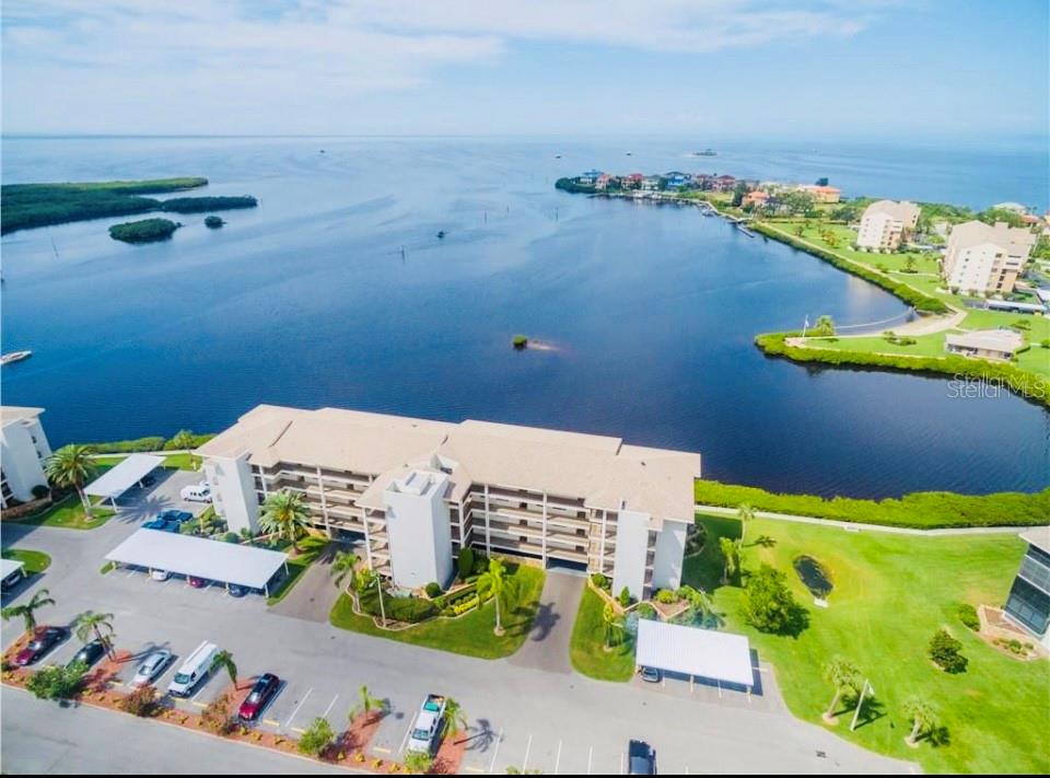 SAND PEBBLE POINTE CONDO 01 AMD 02 - Residential