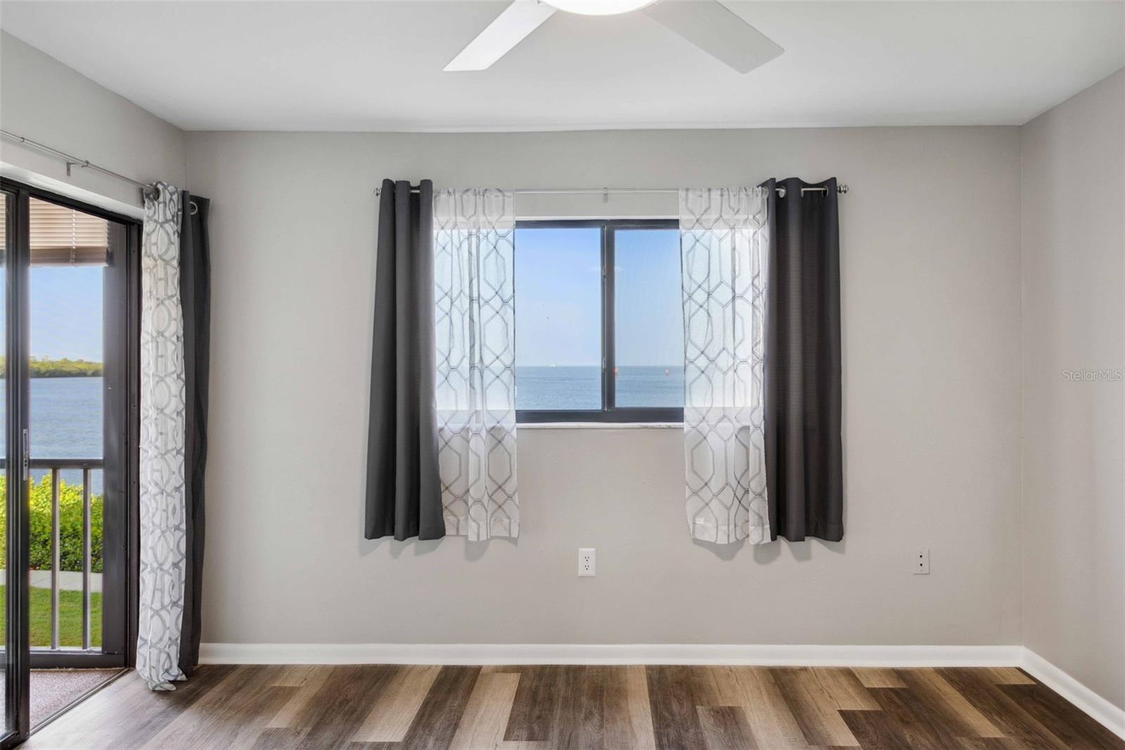SAND PEBBLE POINTE CONDO 01 AMD 02 - Residential