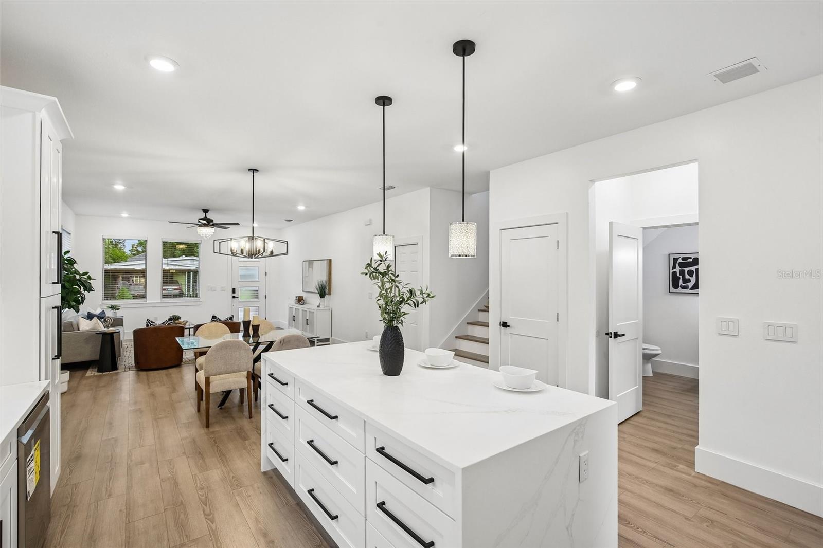 BELLMONT HEIGHTS - Residential