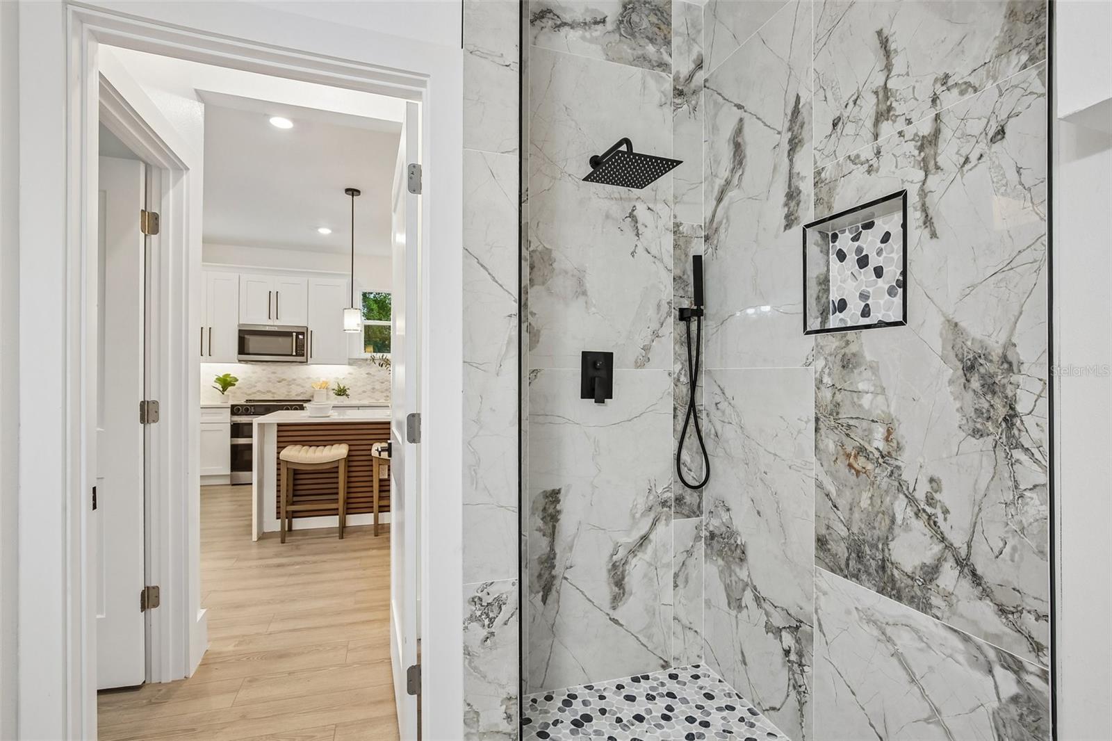 BELLMONT HEIGHTS - Residential
