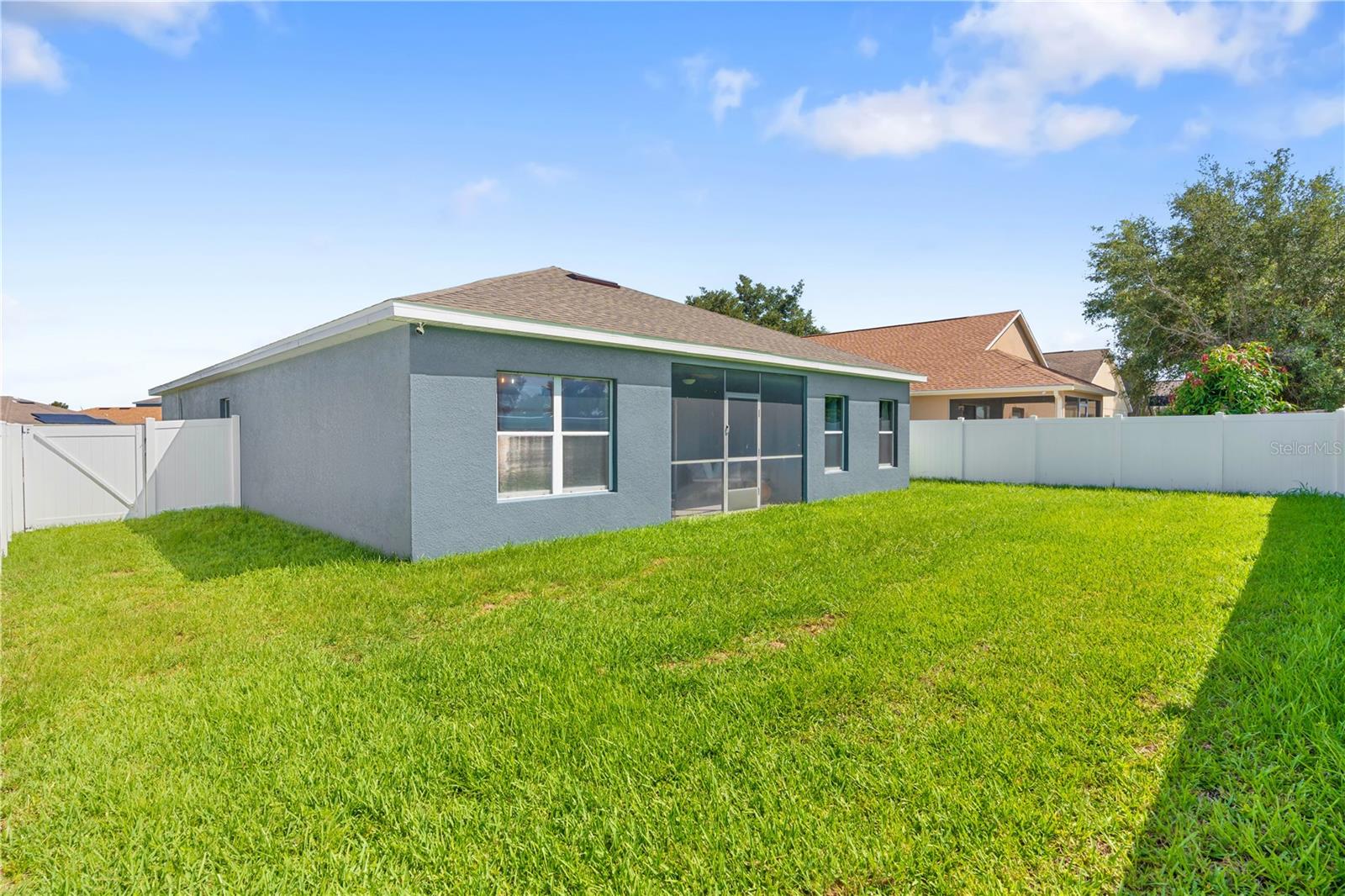 LAKES/LUCERNE PARK PH 4 - Residential