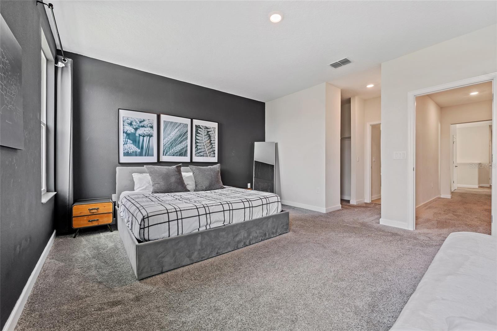 STONEYBROOK SOUTH - Residential