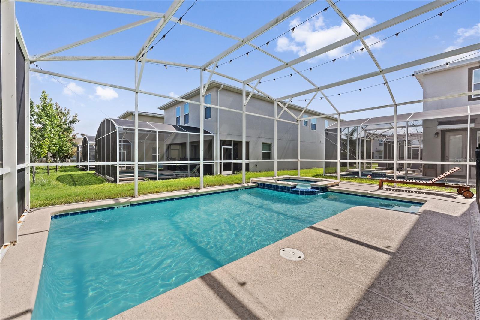 STONEYBROOK SOUTH - Residential