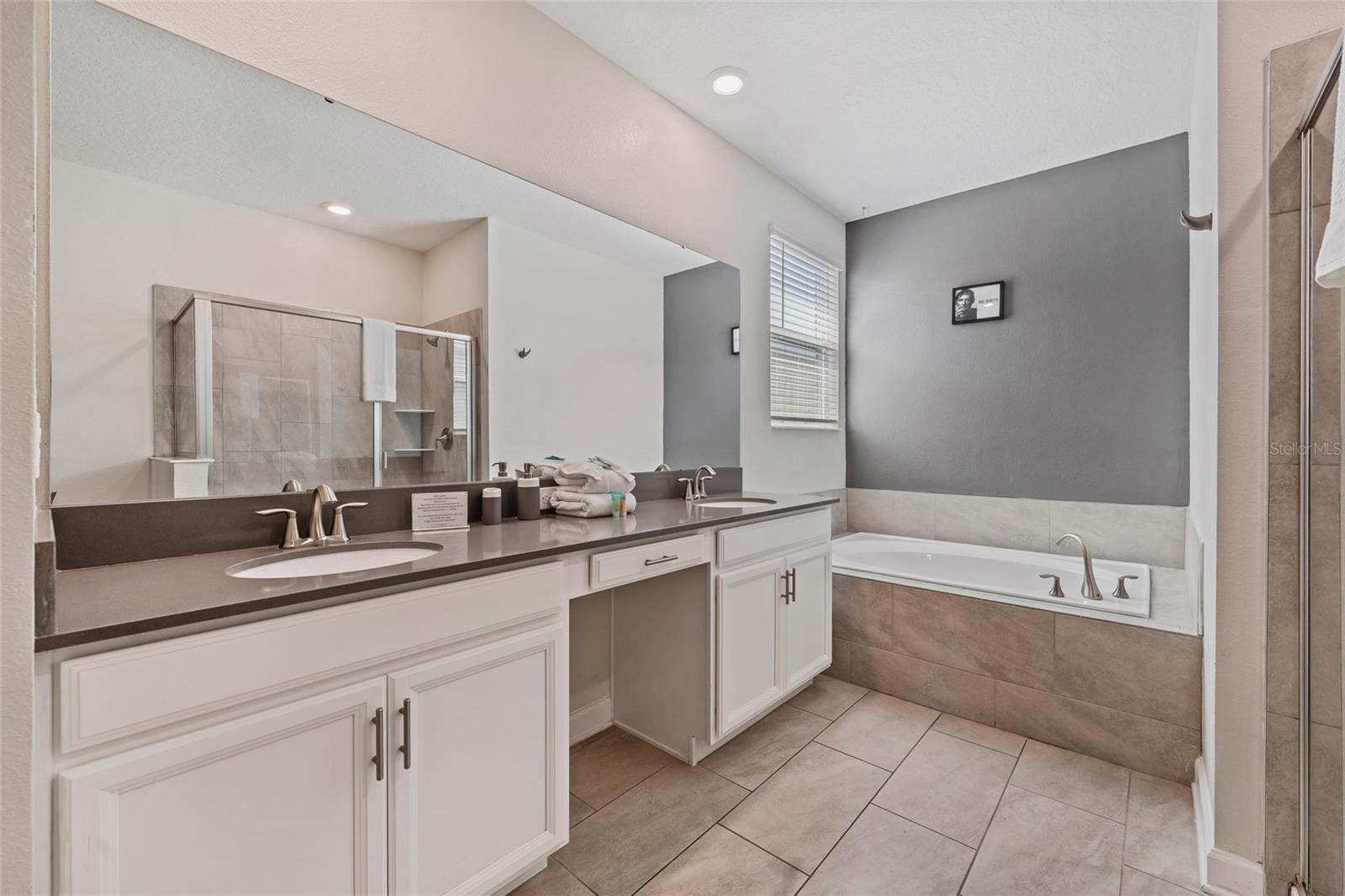STONEYBROOK SOUTH - Residential