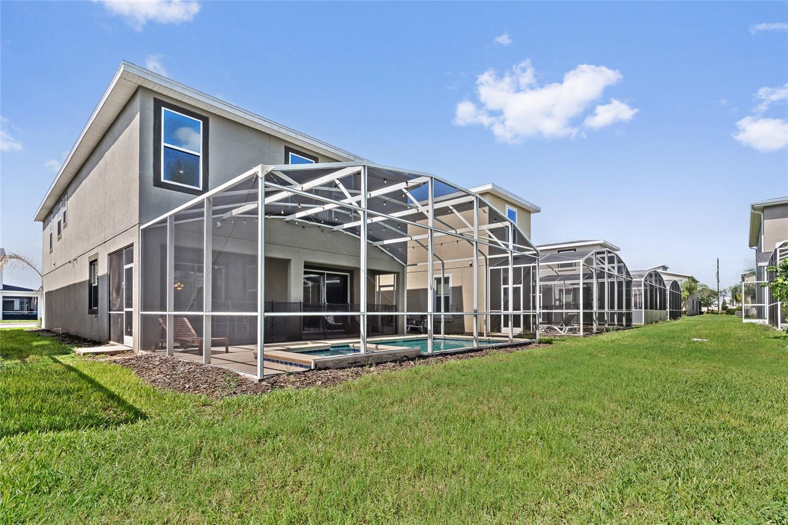 STONEYBROOK SOUTH - Residential