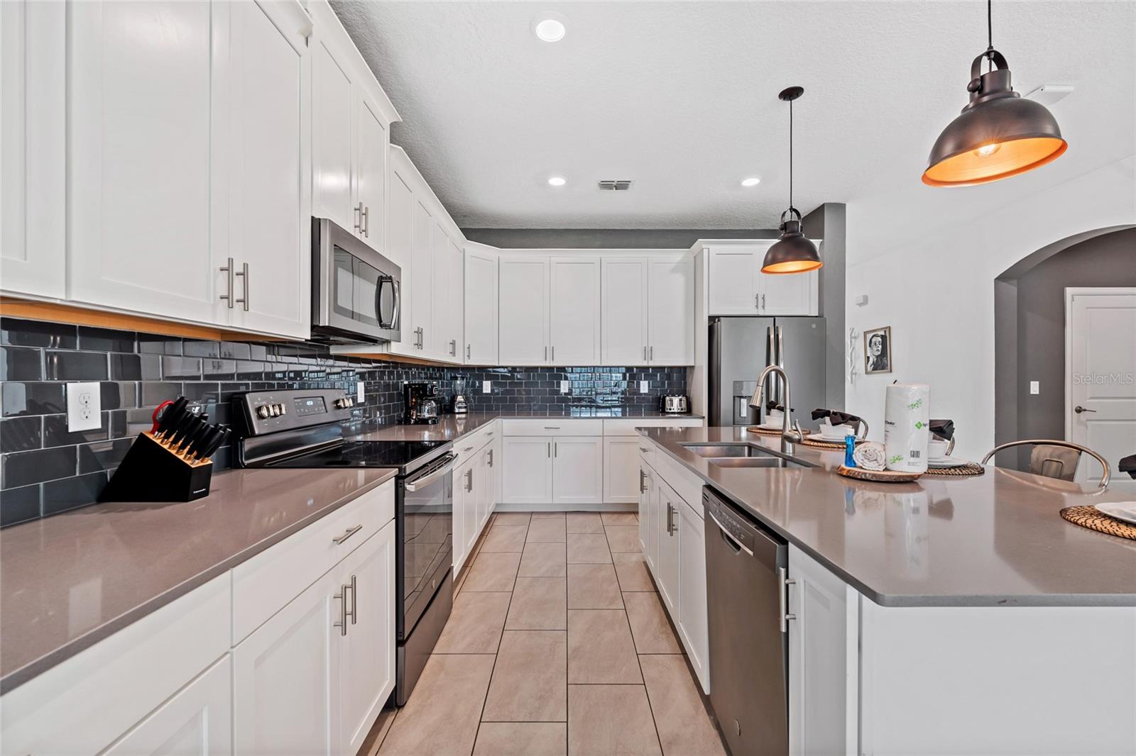 STONEYBROOK SOUTH - Residential