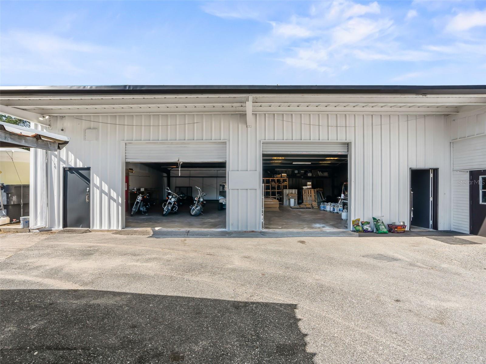 SILVER SPGS SHORES UN 29 - Commercial Sale