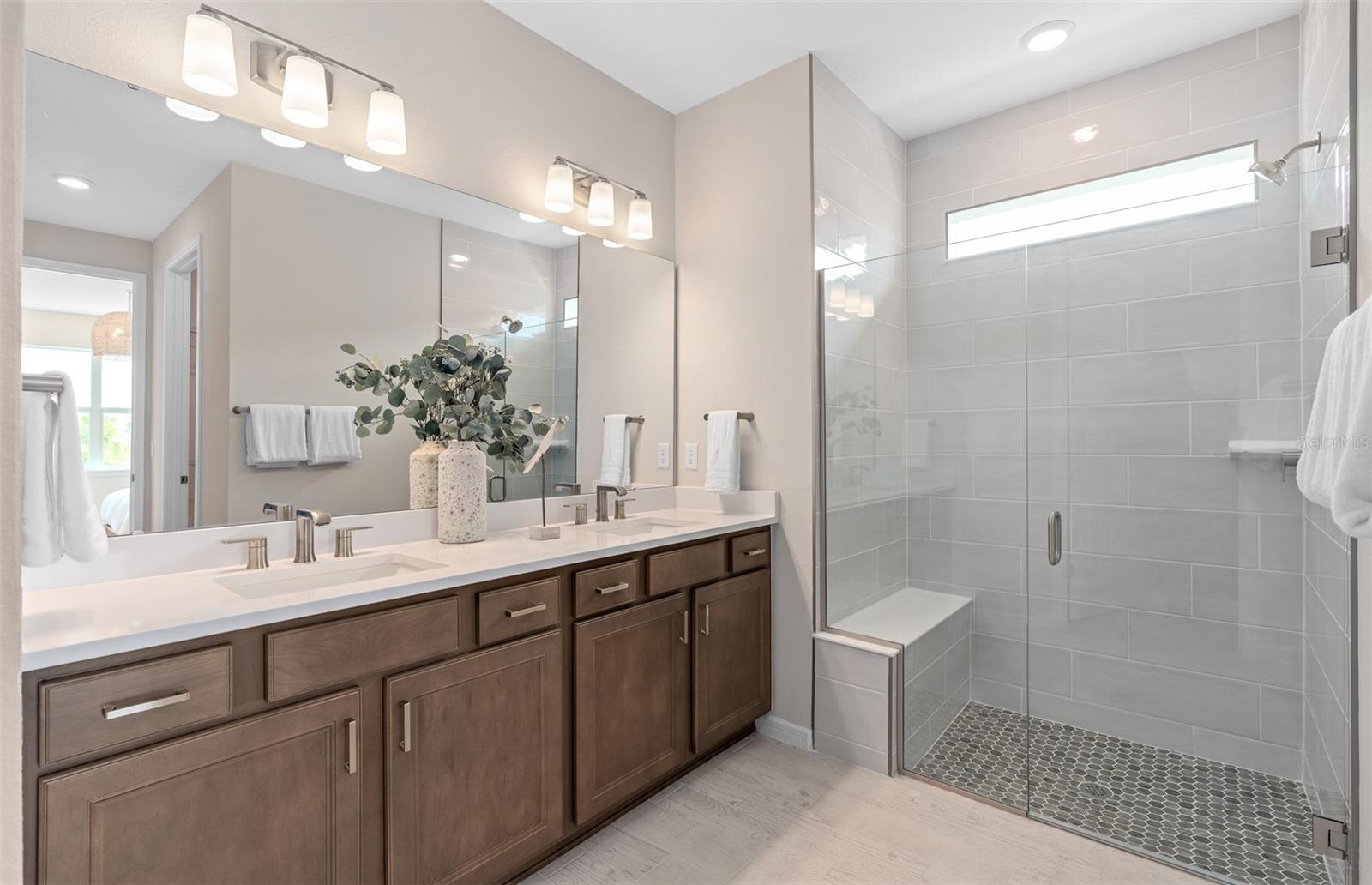 DEL WEBB LAKEHAVEN - Residential