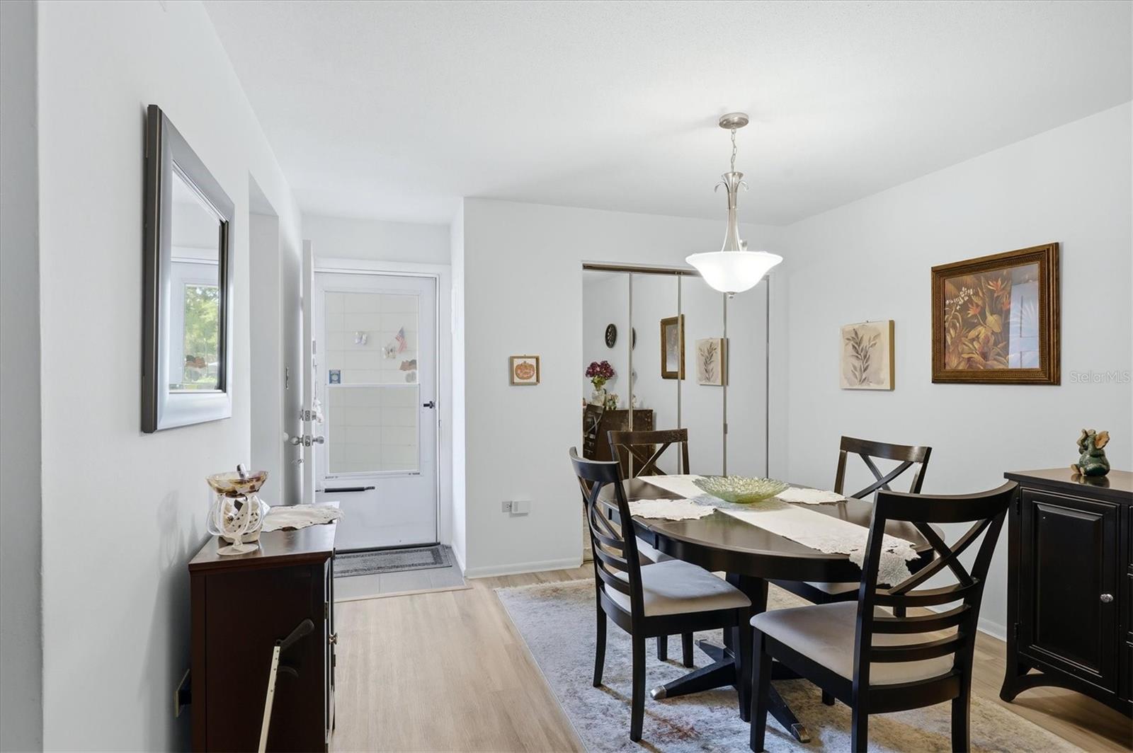STRATHMORE VILLAGE GREEN - Residential