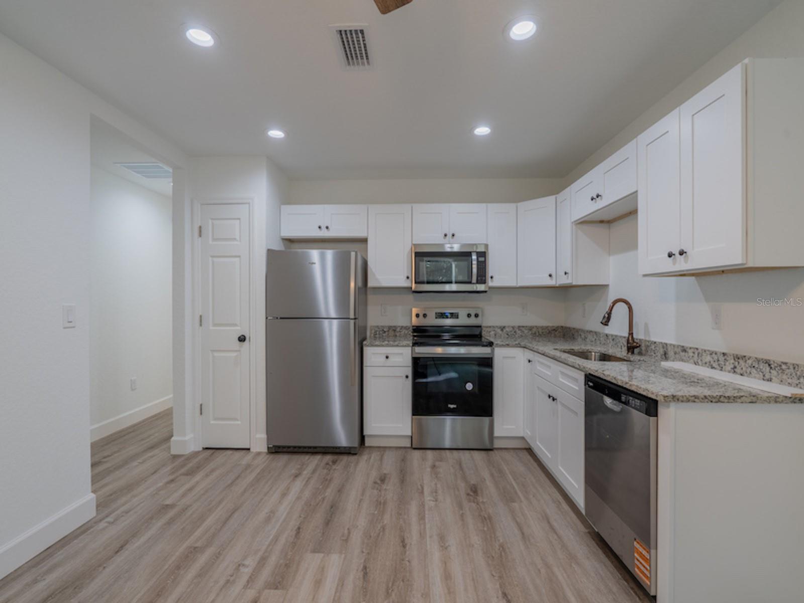 FOREST SPRINGS PARK - Residential