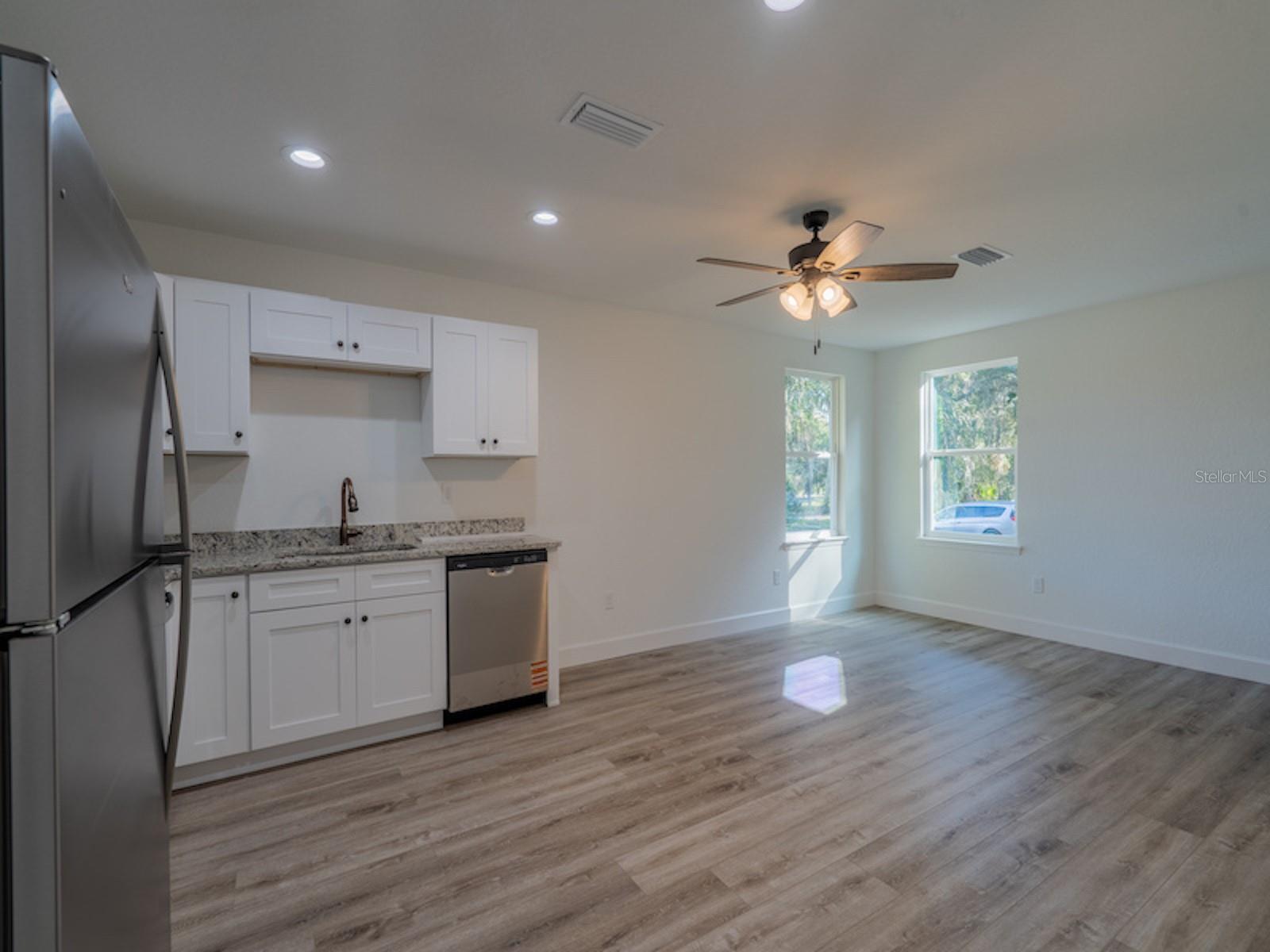 FOREST SPRINGS PARK - Residential
