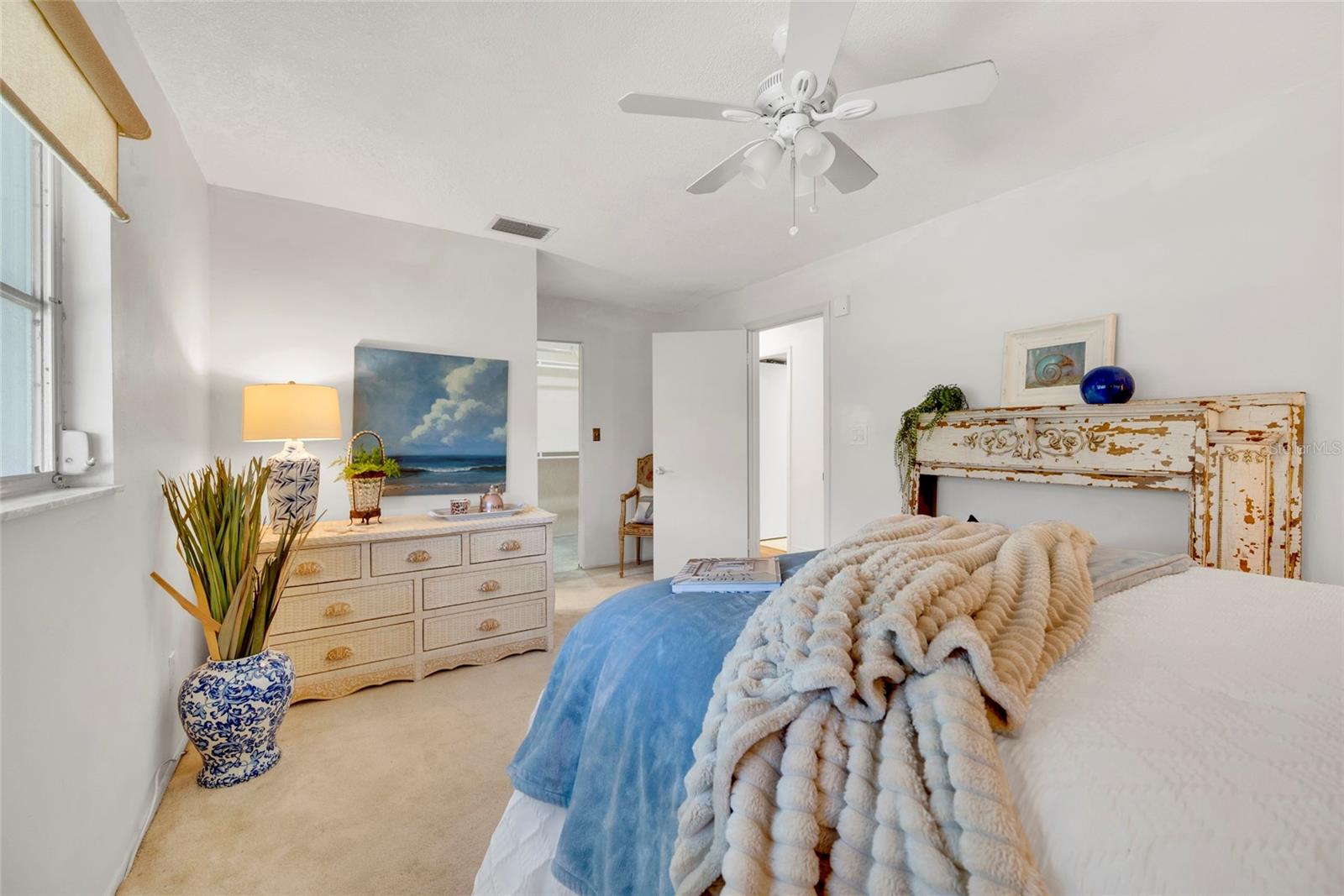 HIGHLAND LAKES CONDO 1 BLDG 4 APT B - Residential