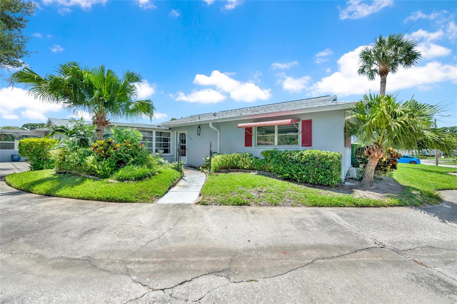 HIGHLAND LAKES CONDO 1 BLDG 4 APT B - Residential
