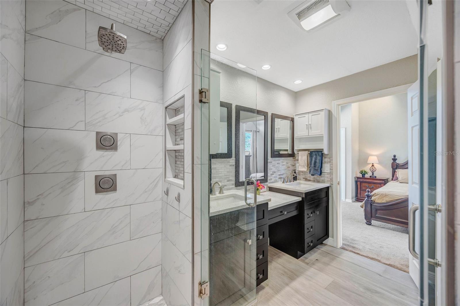 ALLENDALE TERRACE BLKS A-B-1-2-3-4-5-6 - Residential
