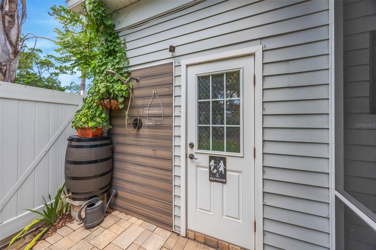 ALLENDALE TERRACE BLKS A-B-1-2-3-4-5-6 - Residential