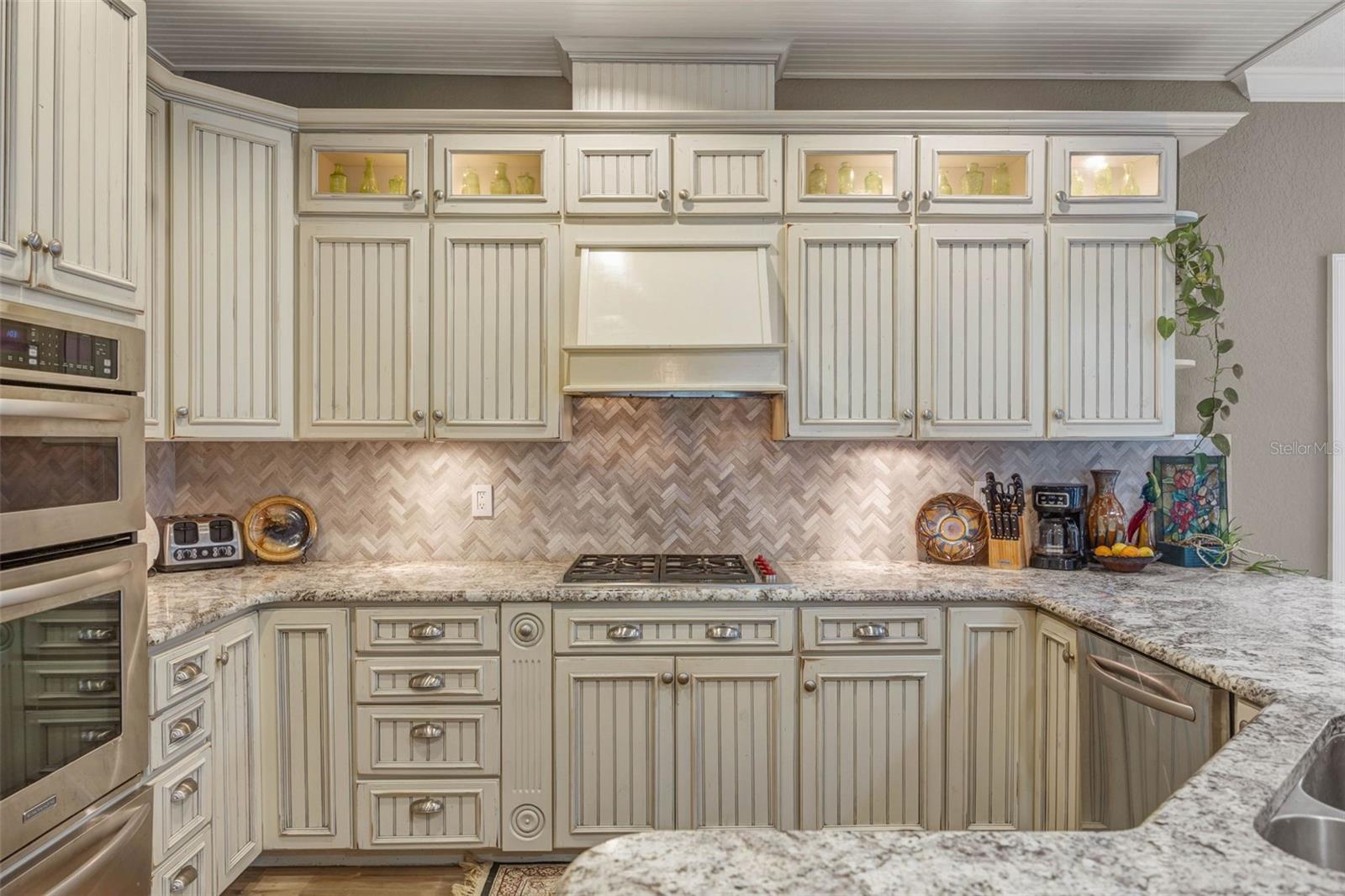 ALLENDALE TERRACE BLKS A-B-1-2-3-4-5-6 - Residential