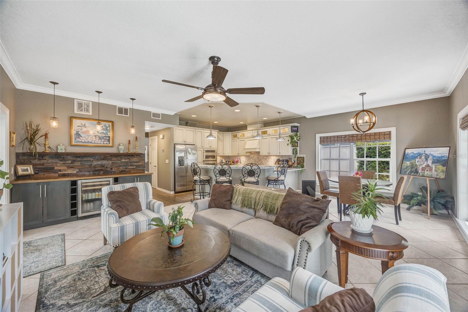 ALLENDALE TERRACE BLKS A-B-1-2-3-4-5-6 - Residential