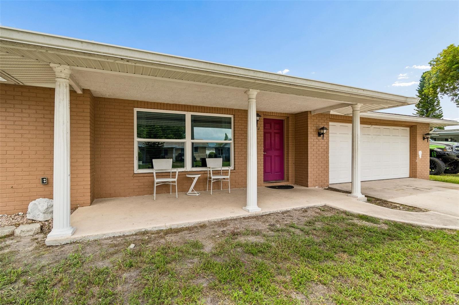 EMBASSY HILLS - Residential