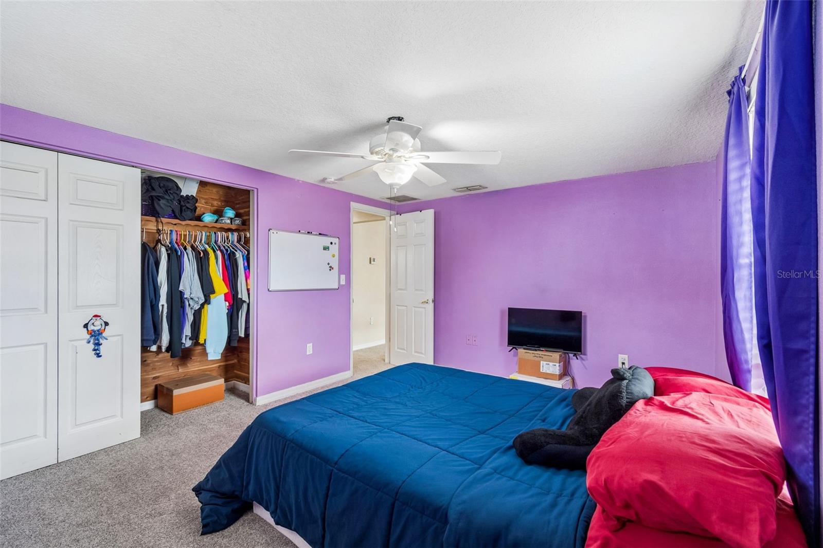 EMBASSY HILLS - Residential