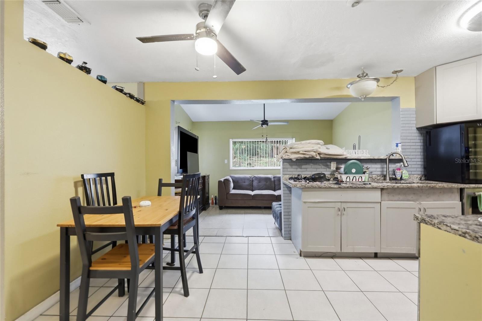 COLONY - Residential
