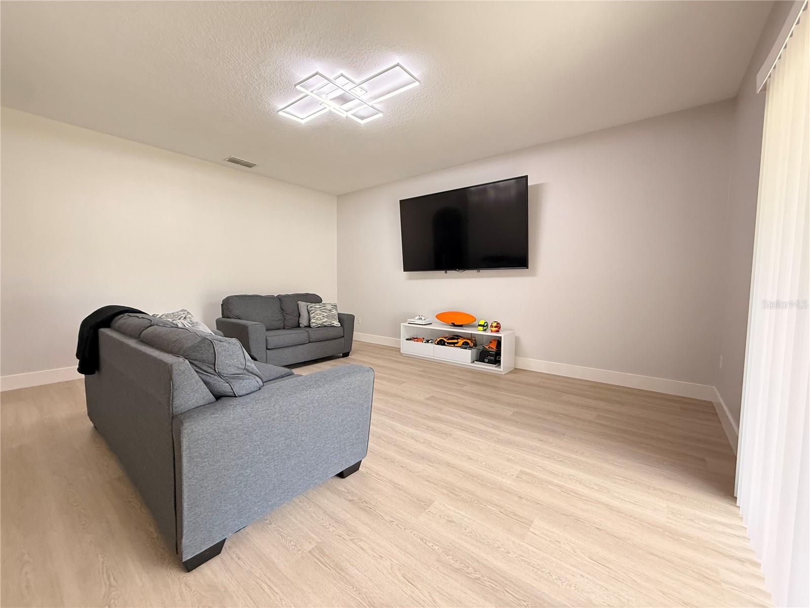 STONEYBROOK HILLS A - Residential
