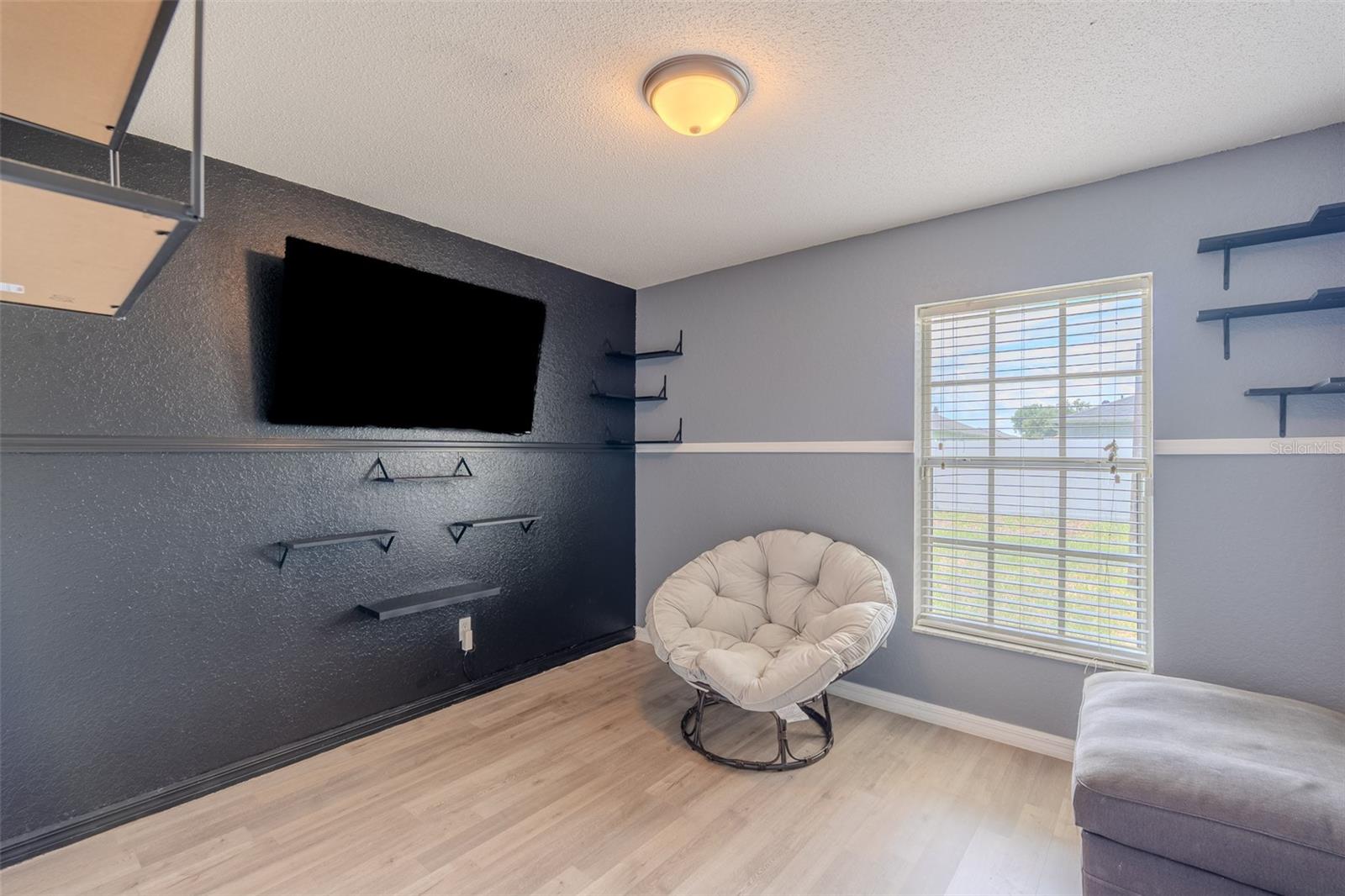 EAGLE POINT - Residential