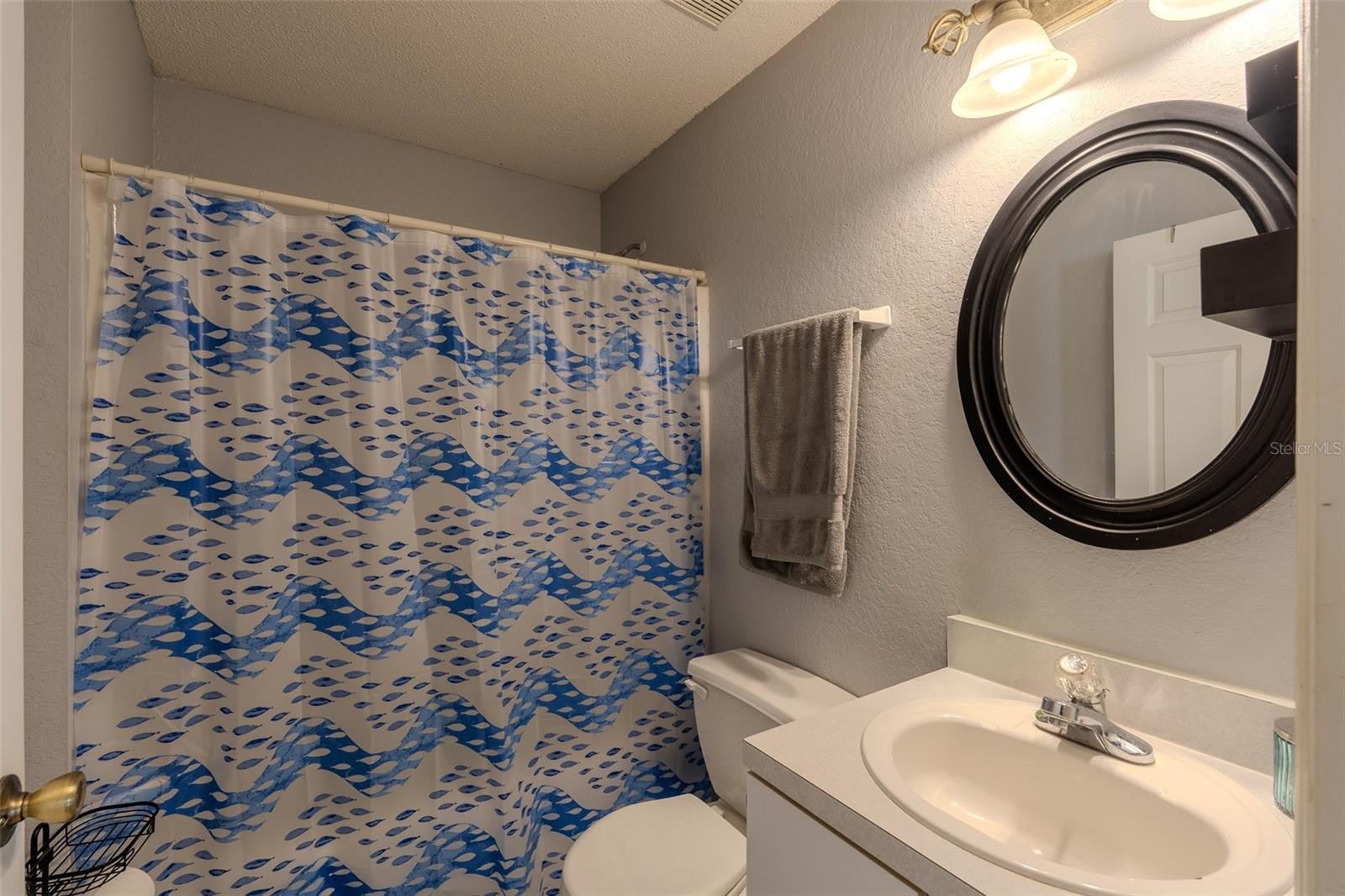 EAGLE POINT - Residential