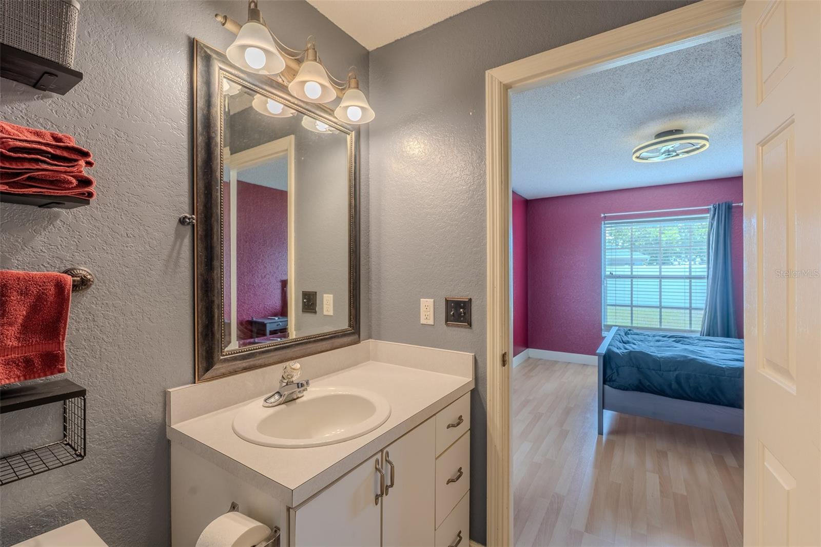 EAGLE POINT - Residential