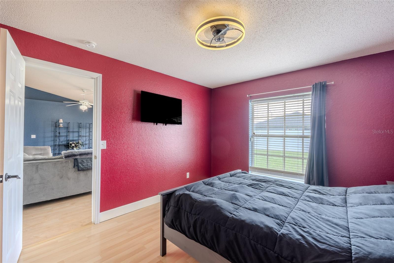 EAGLE POINT - Residential
