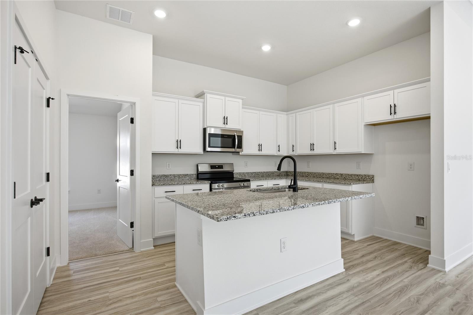COUNTRY WAY SOUTH-PHASE 2 - Residential