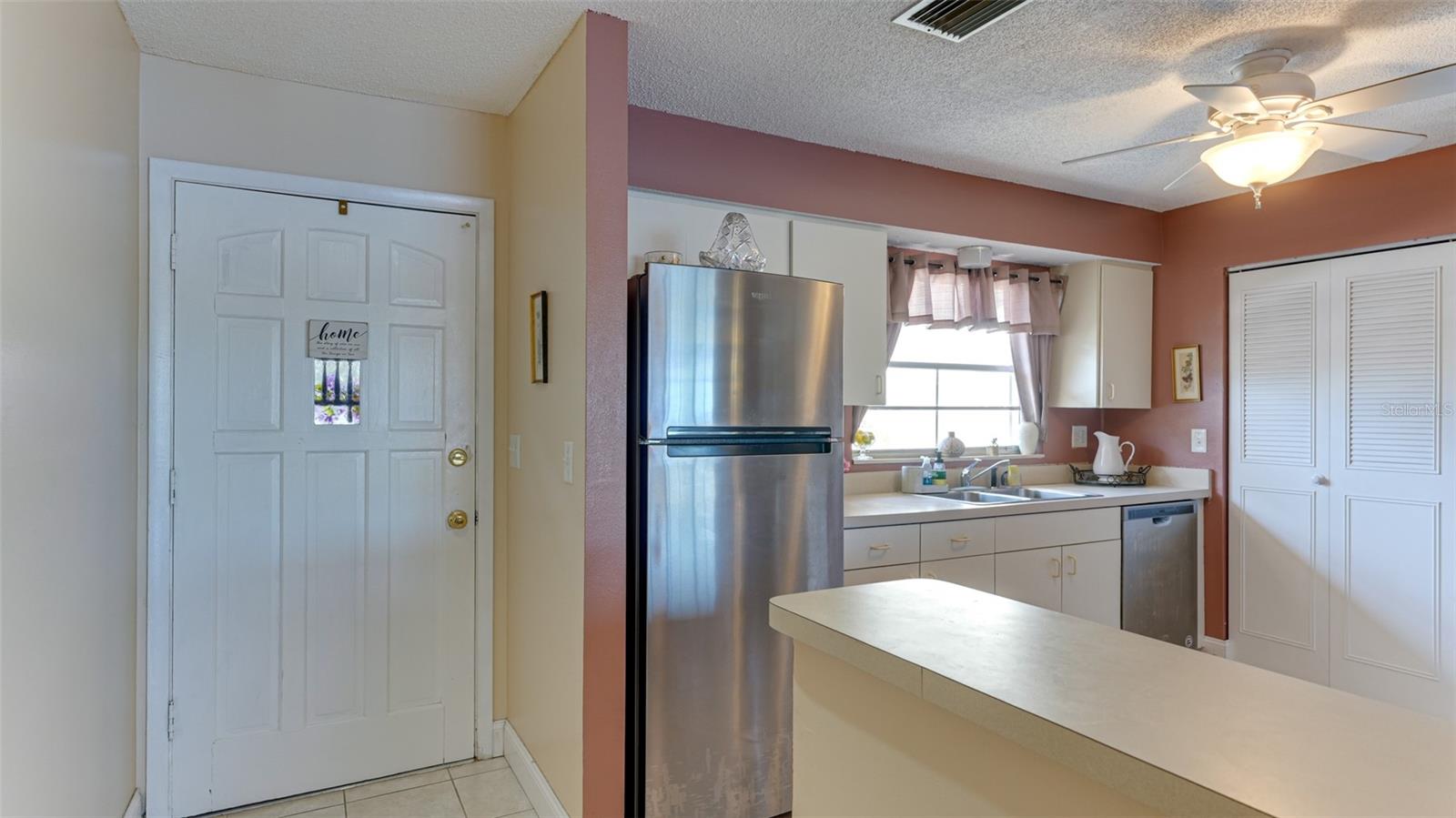 LAKE TIPPECANOE - Residential