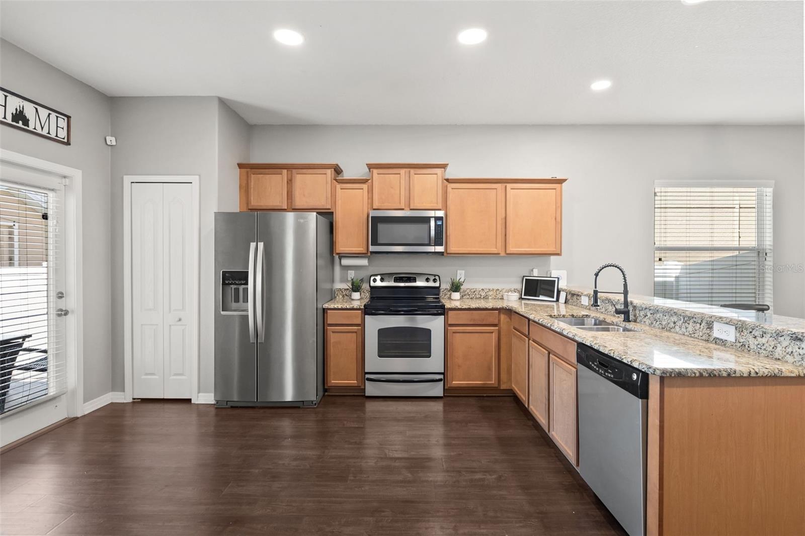 SIGNATURE LAKES PRCL 01C - Residential