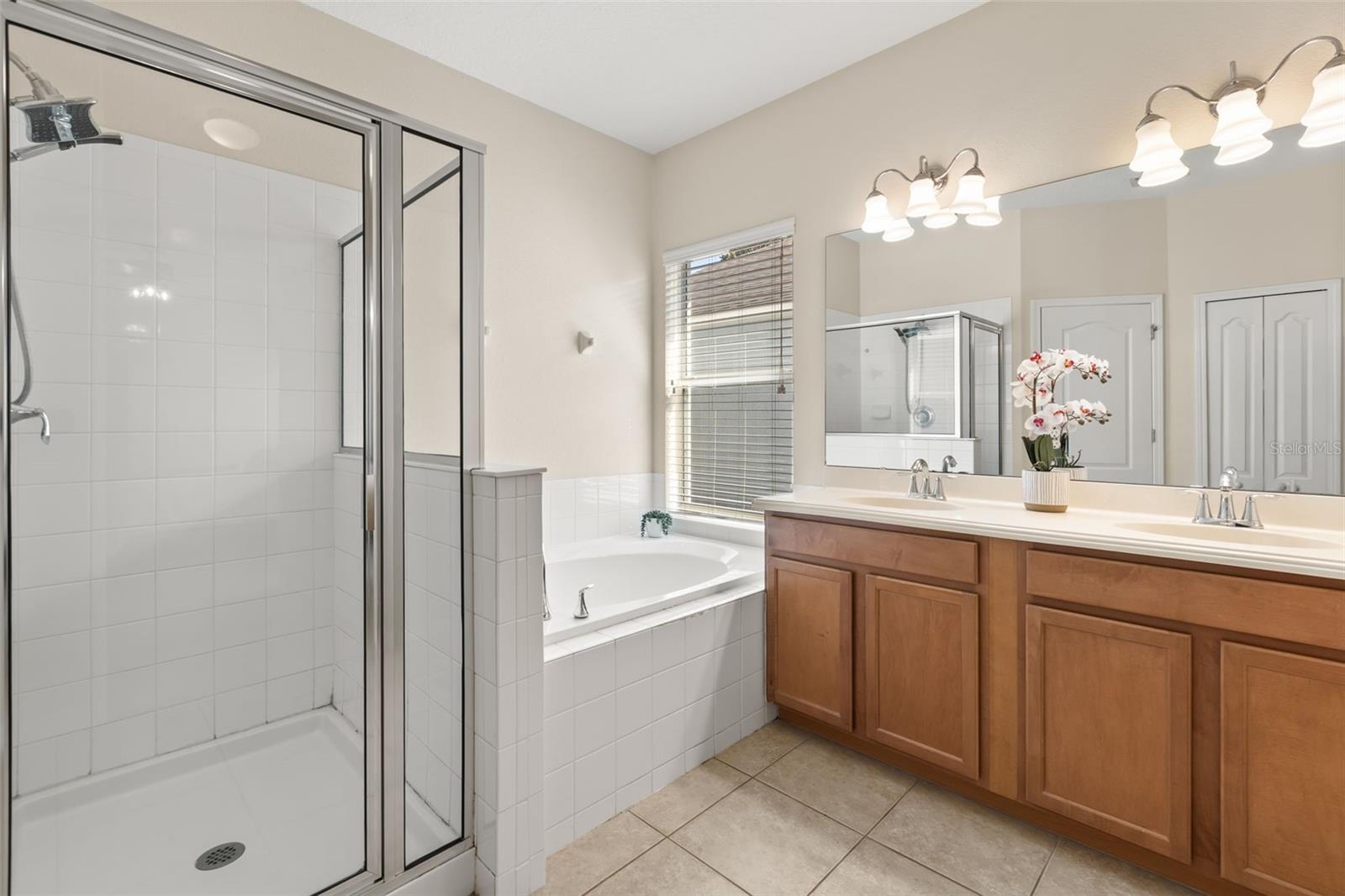 SIGNATURE LAKES PRCL 01C - Residential