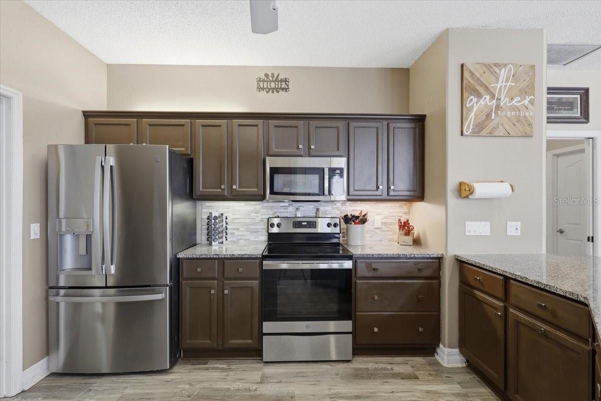 DEERWOOD REP BLK 20 PINE LAKES GOLF COURSE - Residential