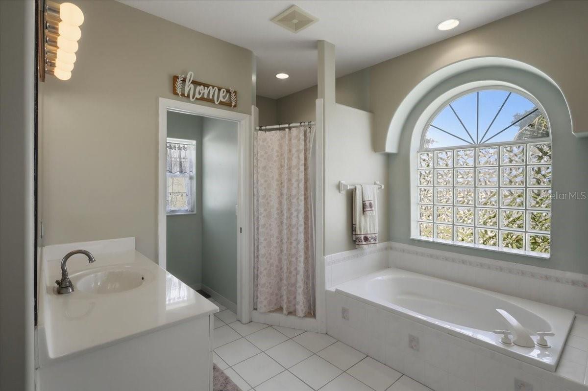 DEERWOOD REP BLK 20 PINE LAKES GOLF COURSE - Residential