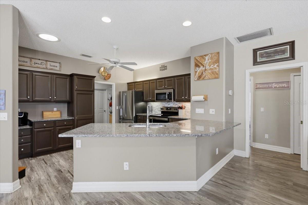 DEERWOOD REP BLK 20 PINE LAKES GOLF COURSE - Residential