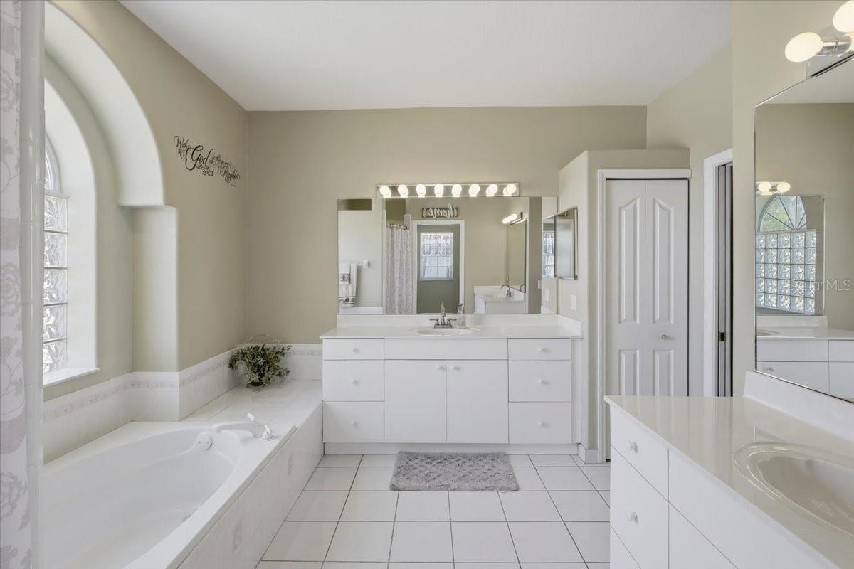 DEERWOOD REP BLK 20 PINE LAKES GOLF COURSE - Residential