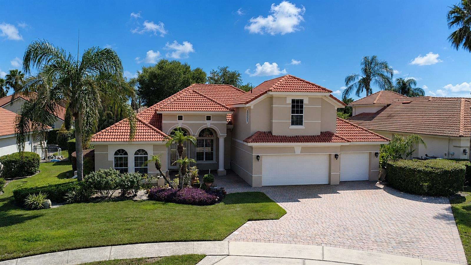 HIDDEN COVE - Residential