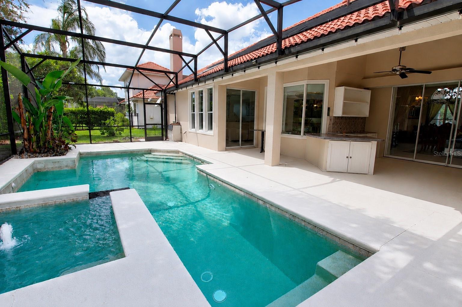 HIDDEN COVE - Residential