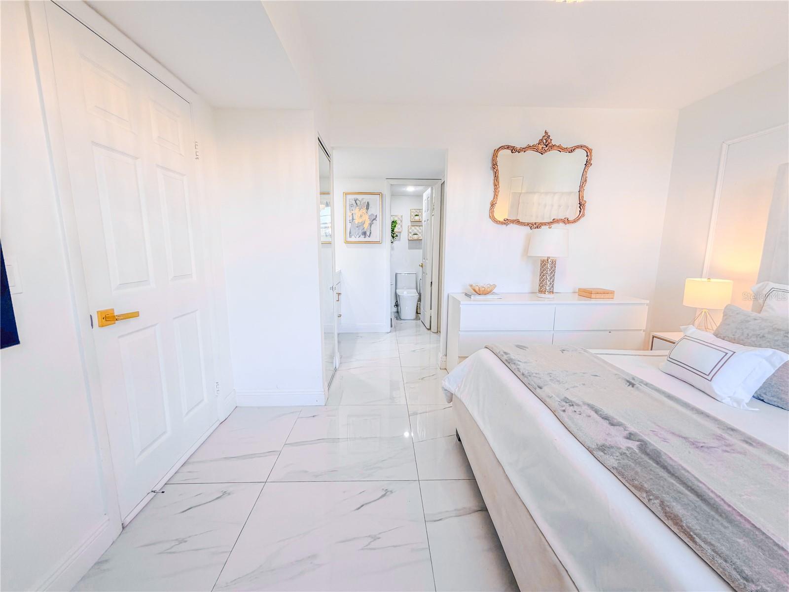 WHITEHALL CONDO 01-14 - Residential Lease