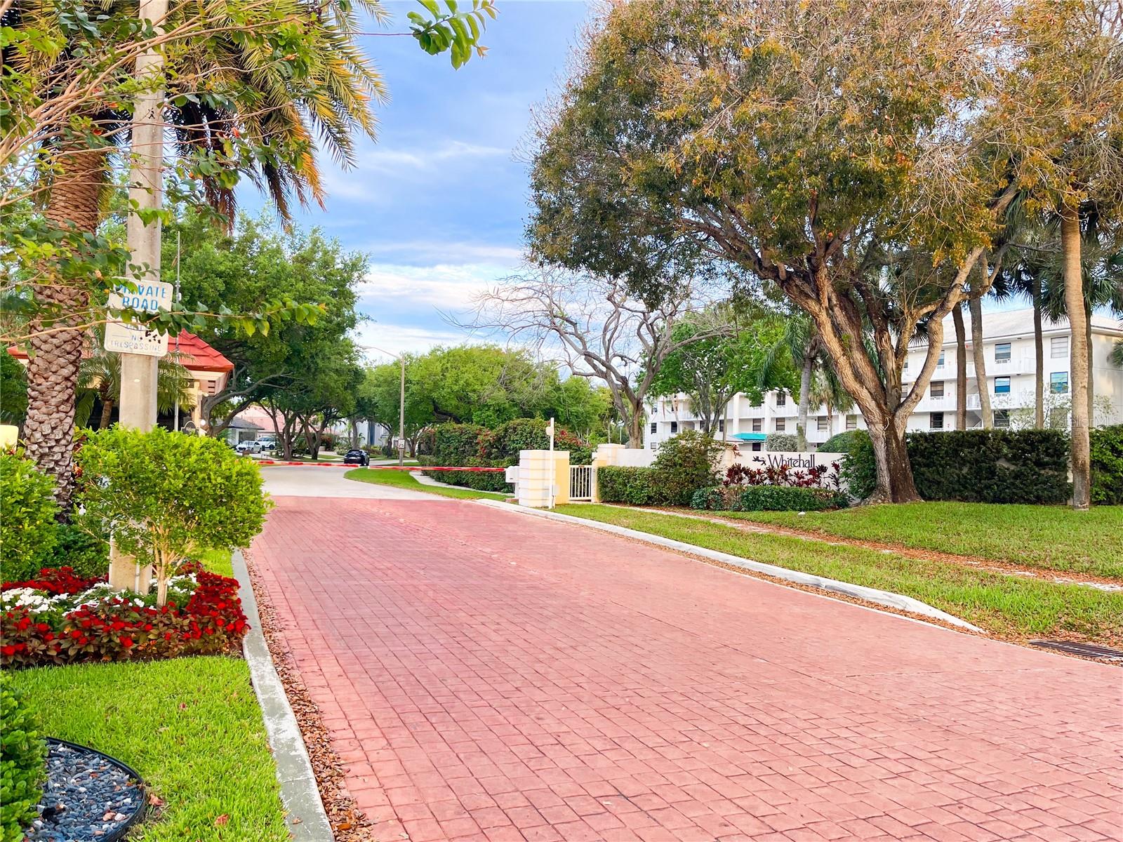 WHITEHALL CONDO 01-14 - Residential Lease