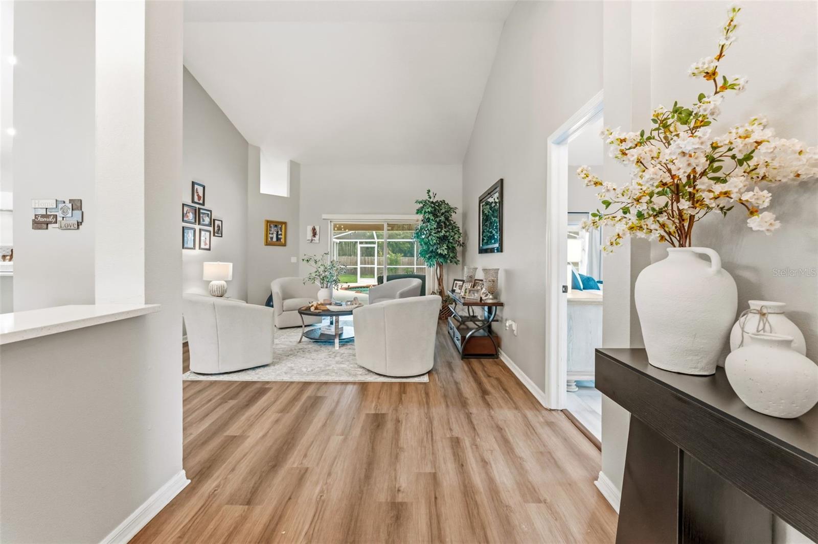 HOLLY LAKE ESTATES - Residential