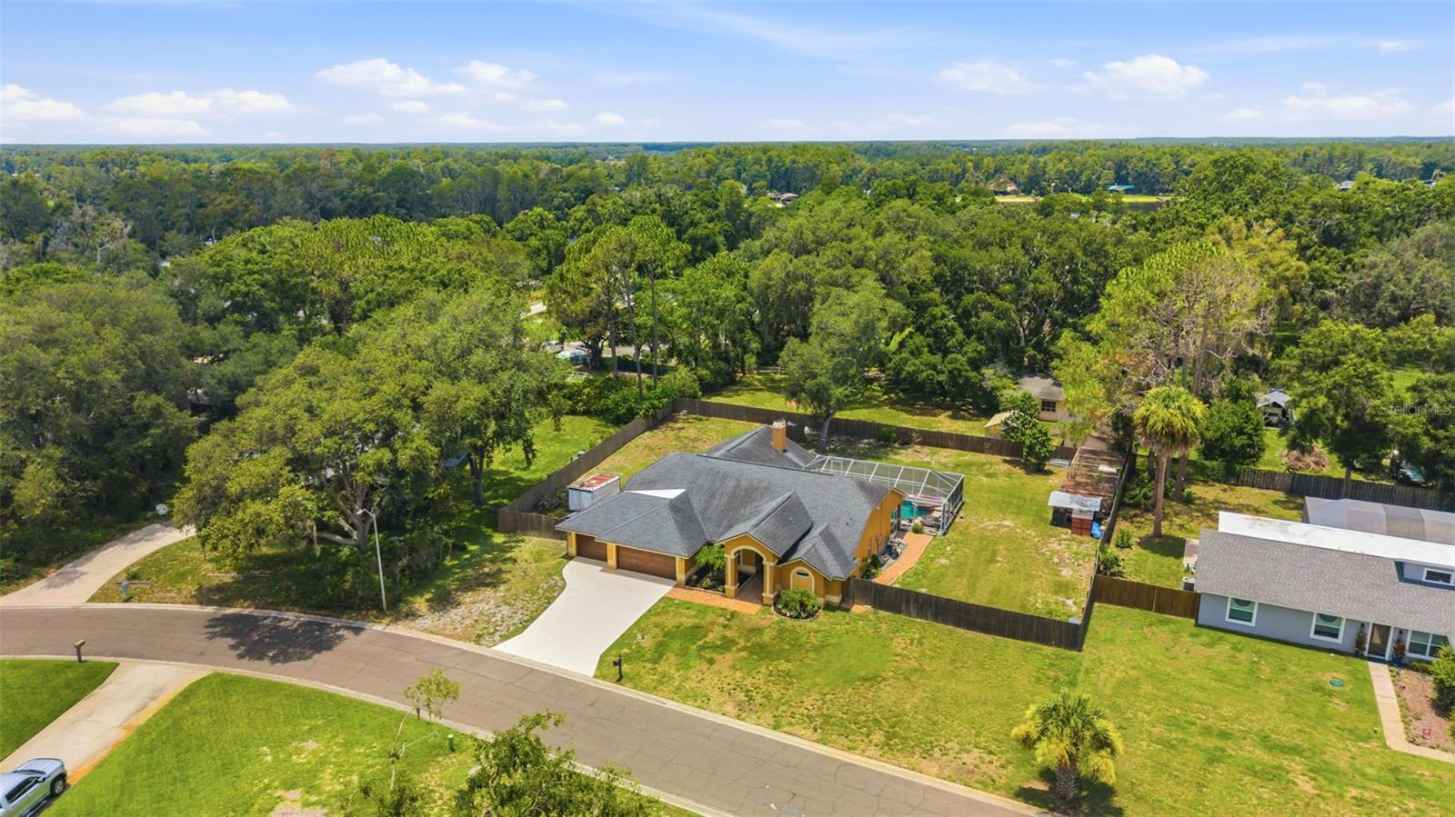 HOLLY LAKE ESTATES - Residential