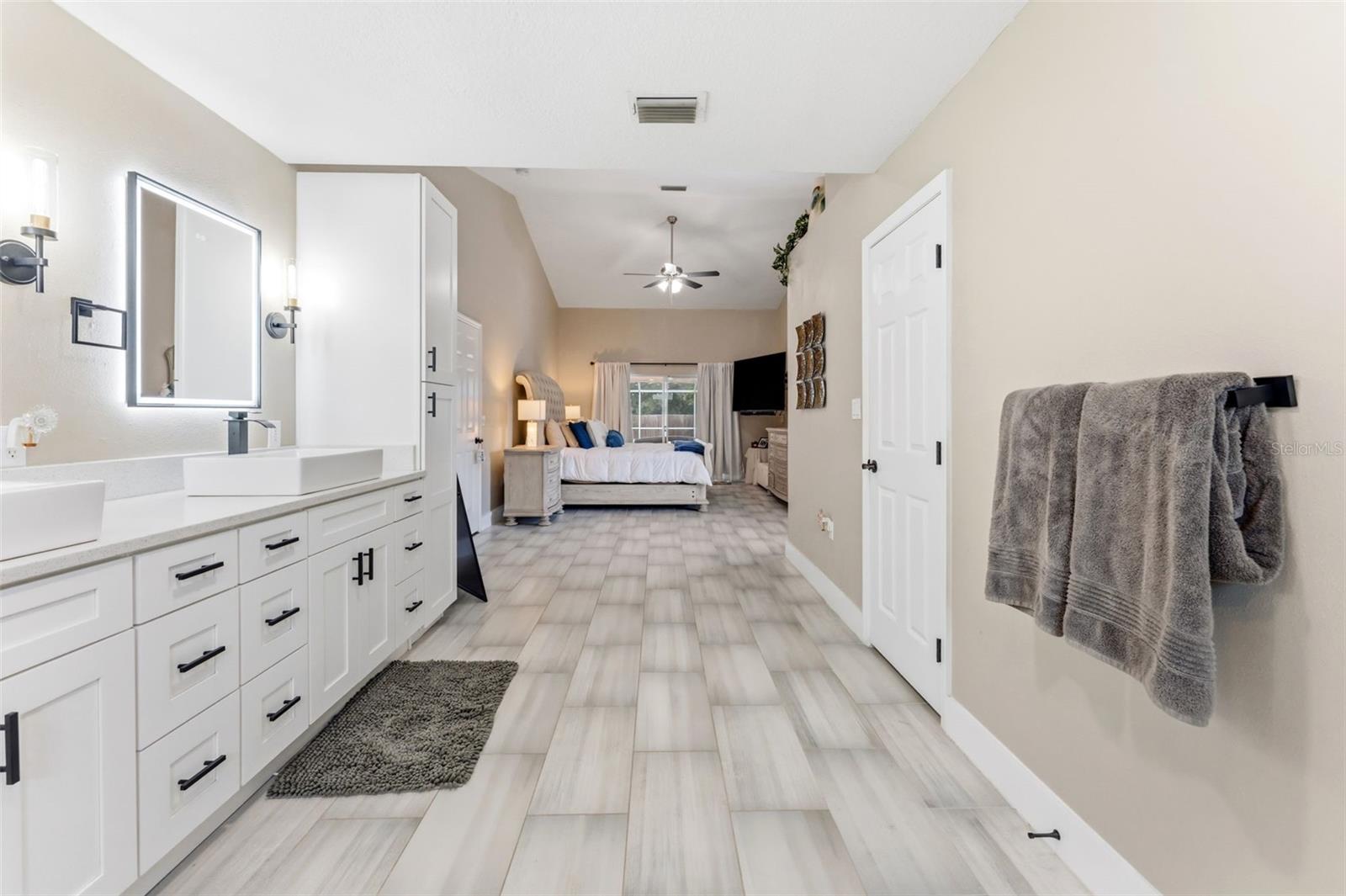 HOLLY LAKE ESTATES - Residential