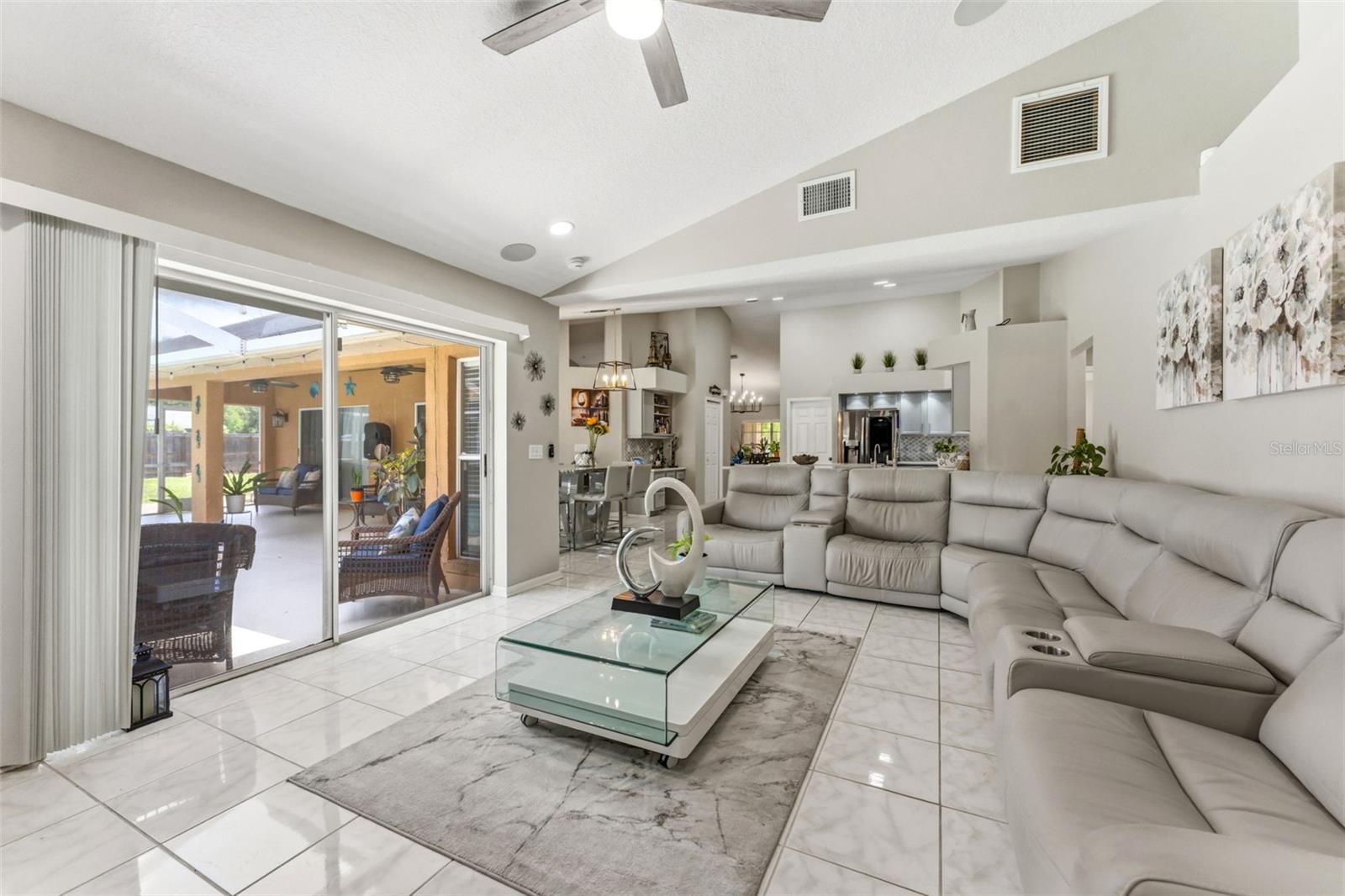 HOLLY LAKE ESTATES - Residential